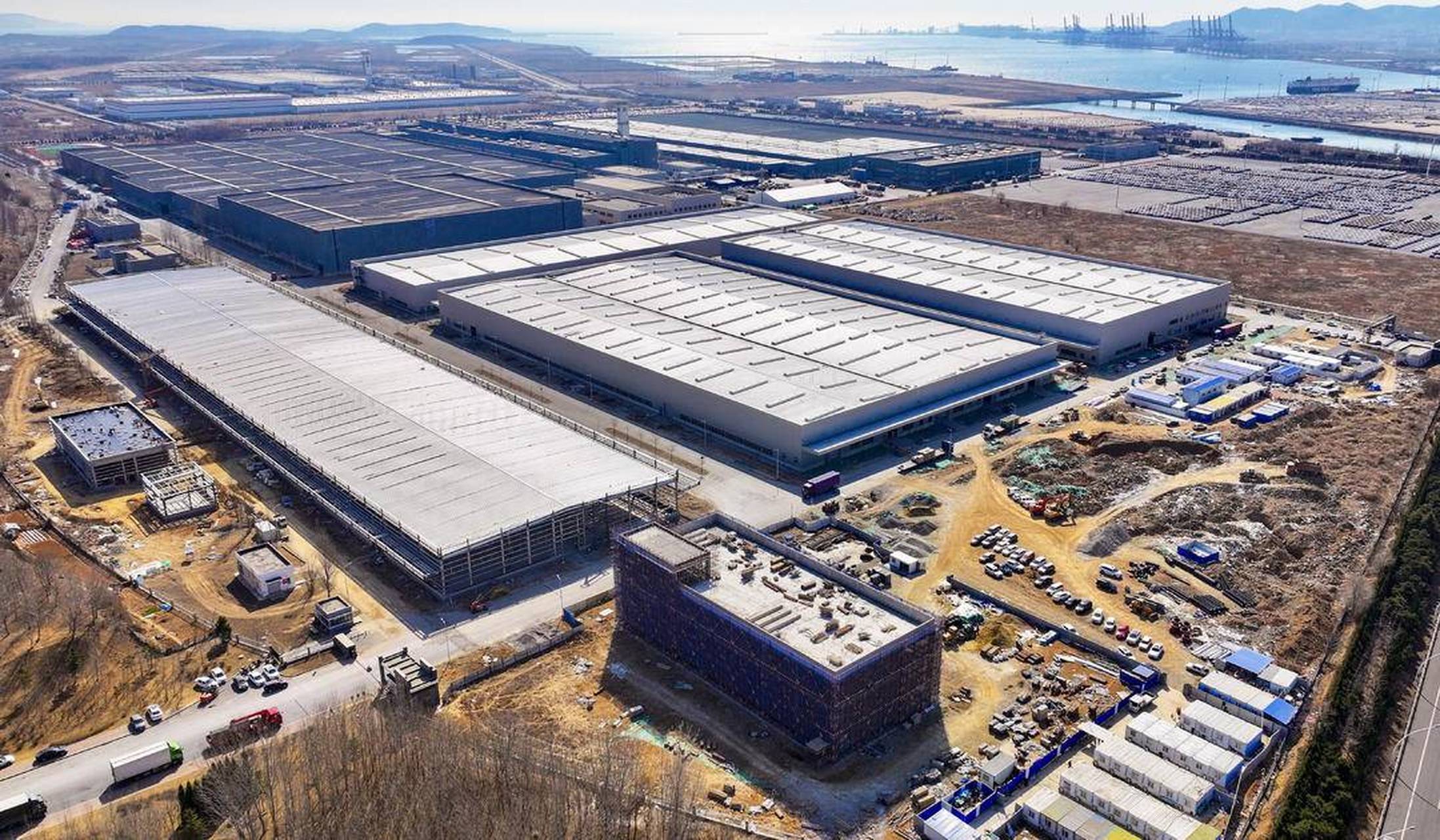 日前,位于遼寧自由貿易試驗區(qū)大連片區(qū)的奇瑞汽車零部件配套產業(yè)園